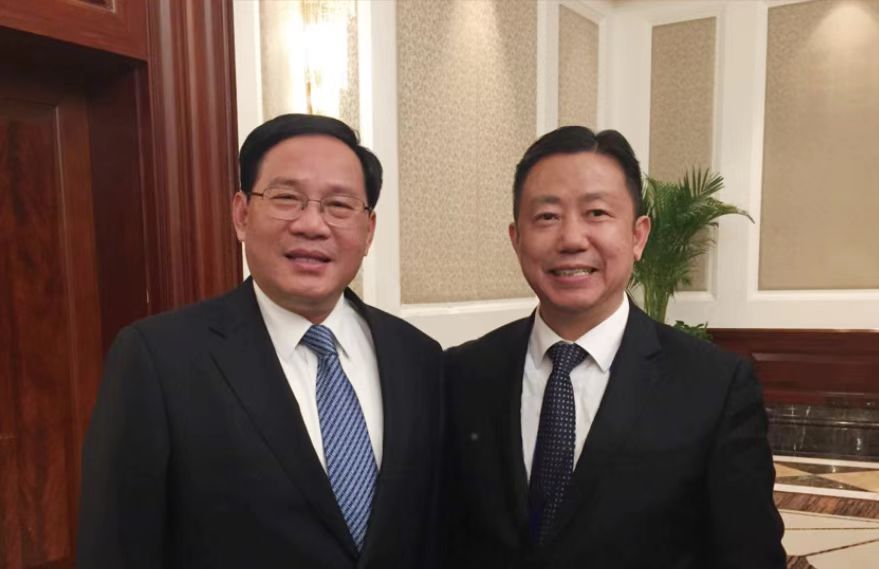 中央政治局常委、國(guó)務(wù)院總理李強(qiáng)與周海江合影